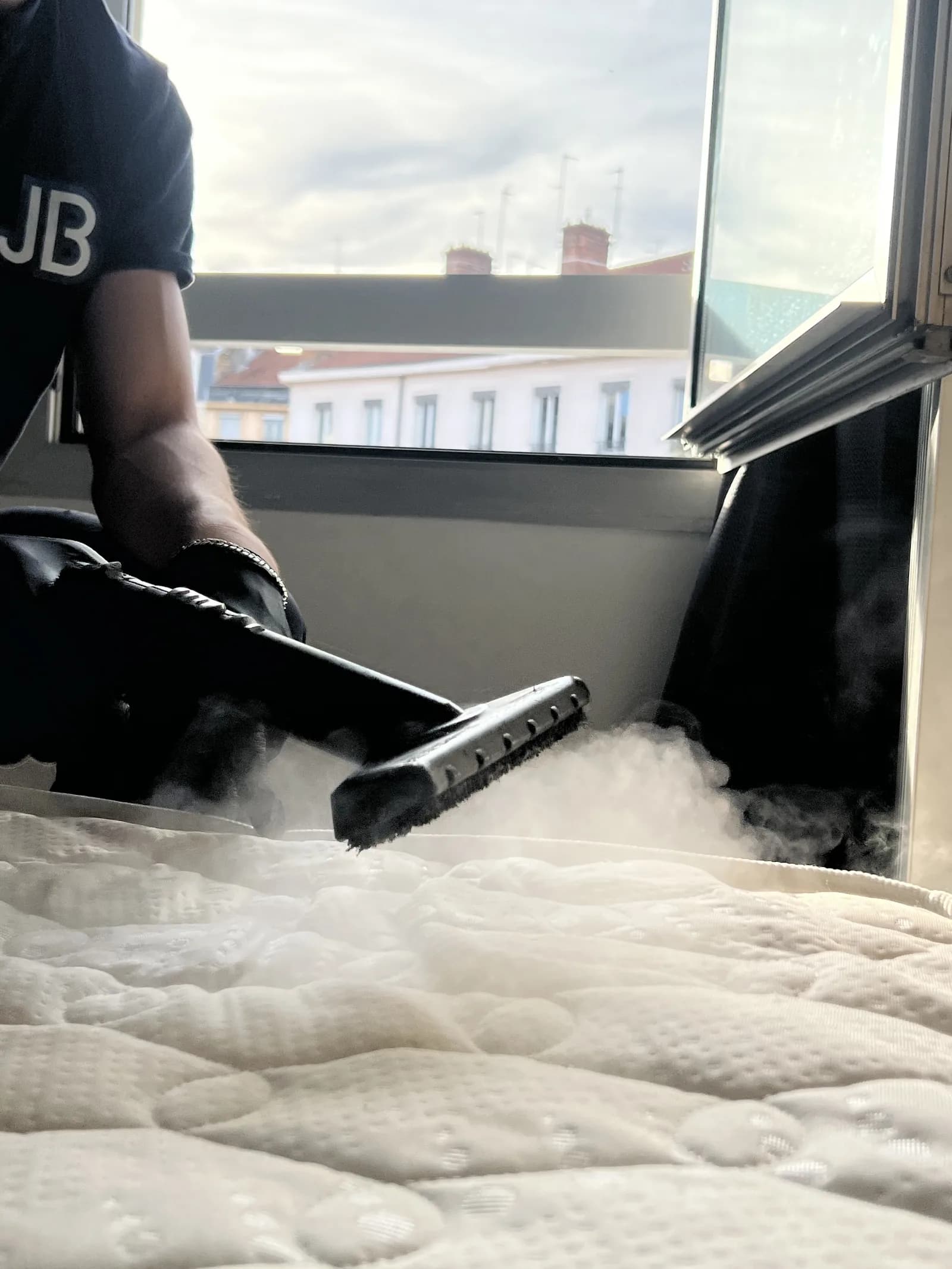 Nettoyage matelas anti-acariens vapeur à Lyon