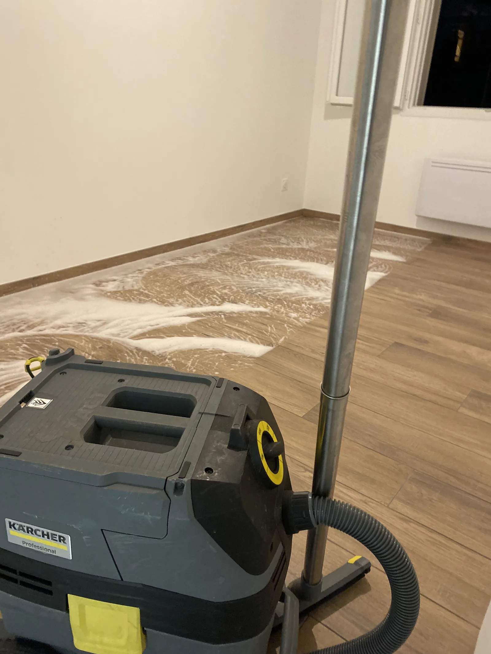 Nettoyage parquet appartement à Lyon